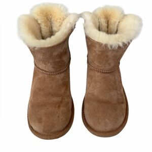 UGG Mini Bailey Bow II Winter Boots Chestnut Kids Size 2